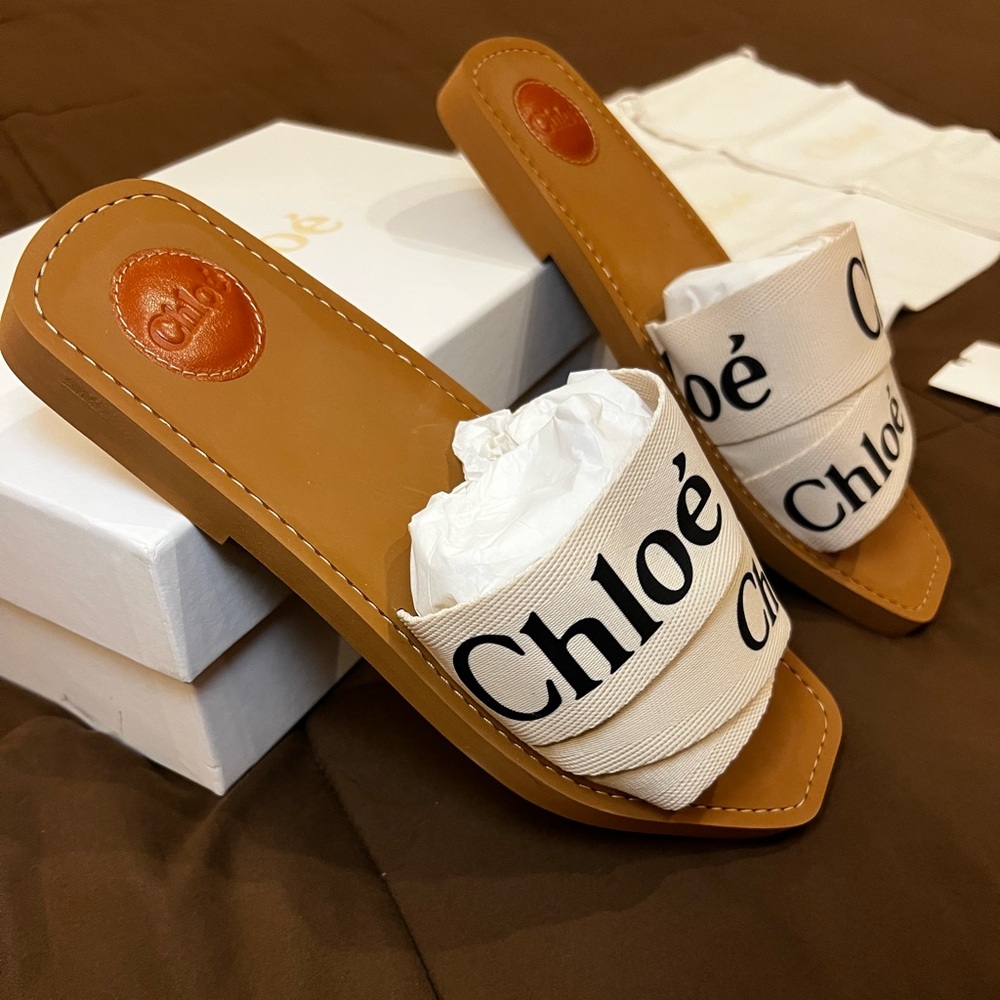 Chloe Woody Slides White size 12 (42) New in box - Picture 3 of 6